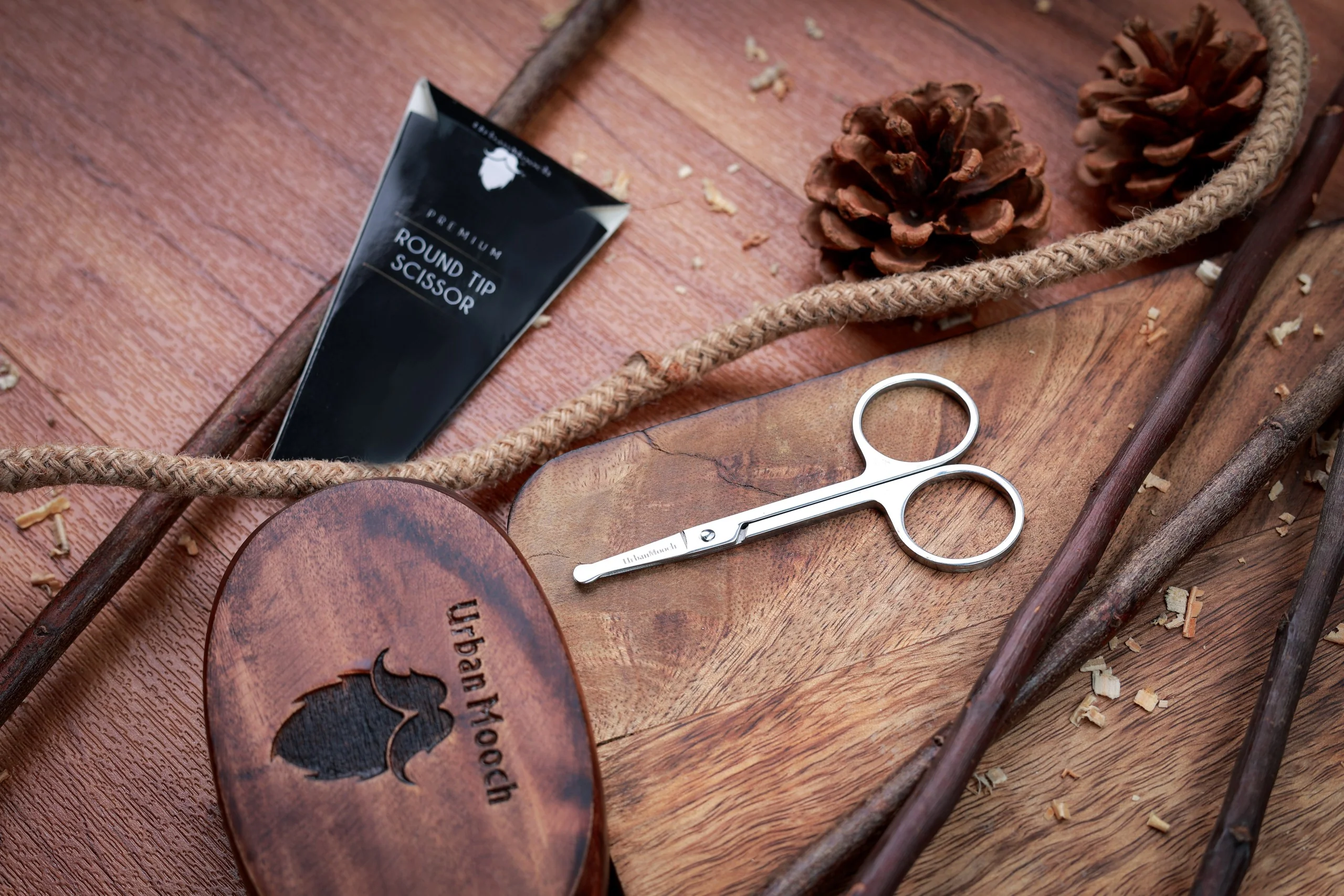 UrbanMooch Nasal Safety Personal Grooming Scissor for Nose Hair, Beard, Moustache and Eyebrow - Image 4
